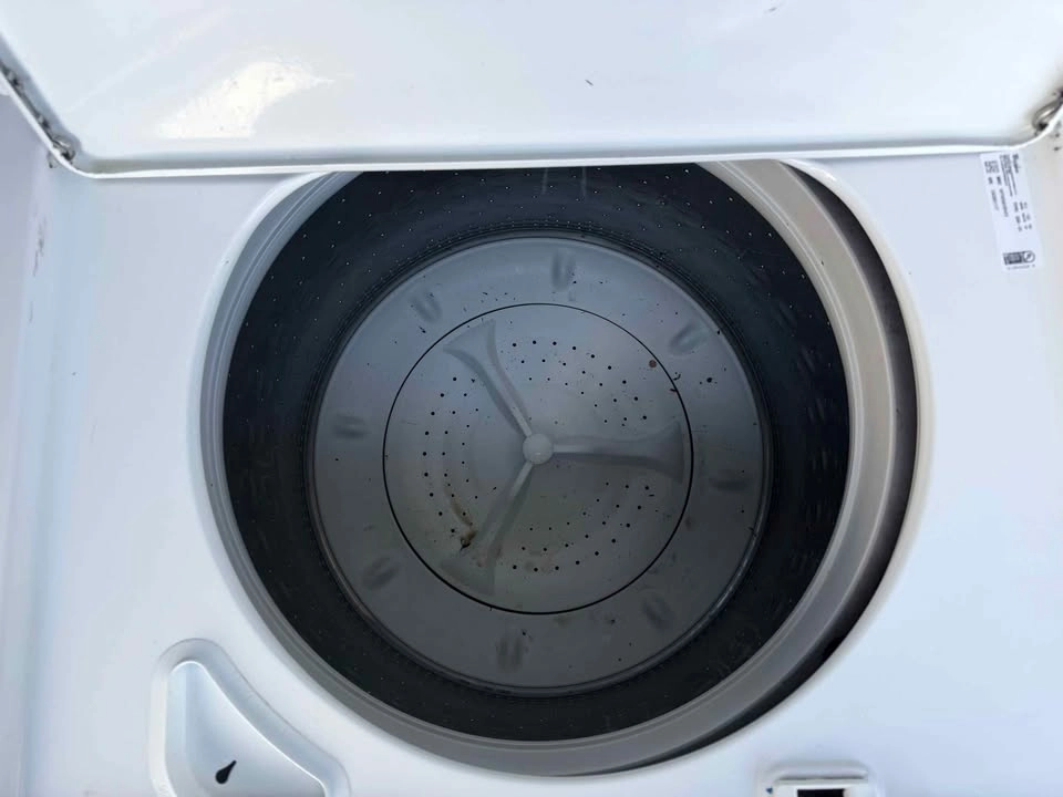 Whirlpool Washer + Electric Dryer – Matching Set - Image 4