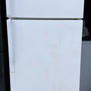 Whirlpool Top-Freezer Refrigerator – White