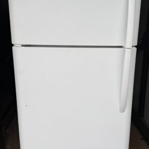 Frigidaire 16.4 Cu Ft Top-Freezer Refrigerator – White – 28" Wide