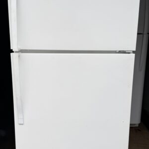 Whirlpool 18 Cu Ft Top-Freezer Refrigerator – Clean White – 2022 Model