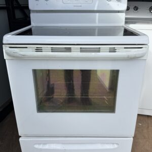 Frigidaire 30” Electric Range – White – Smooth Top – Large Oven