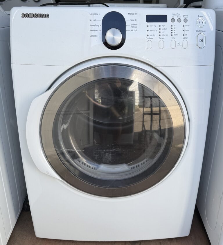 Samsung gas dryer 7.3 cu ft white, front view