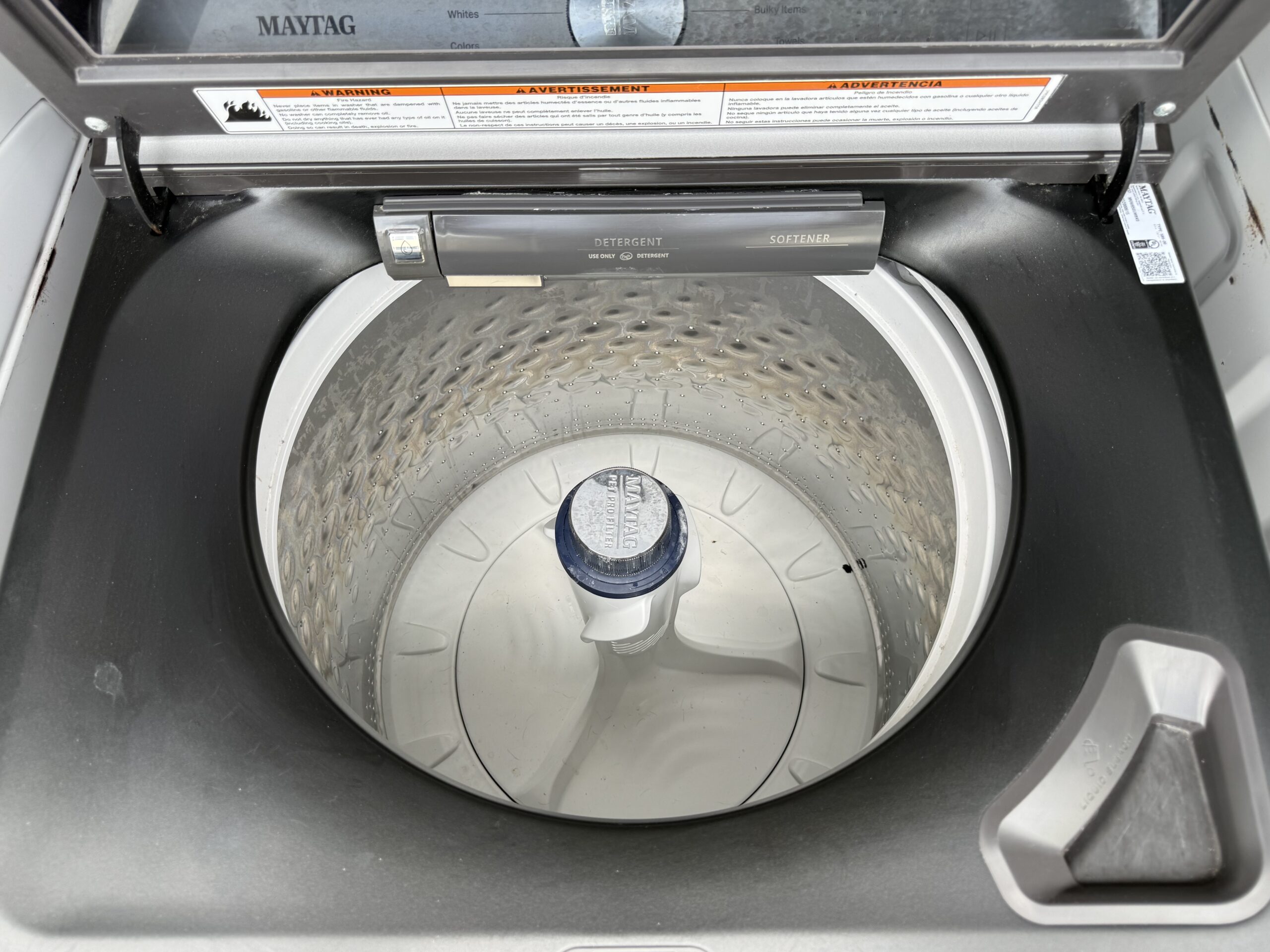 Maytag Pet Pro washer stainless drum with removable agitator and Pet Pro filter