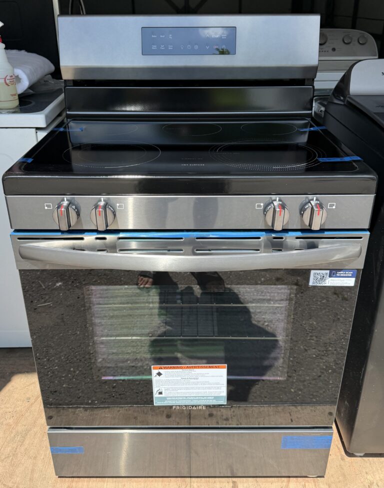 Frigidaire 30 inch Electric Range Stainless Steel — front view