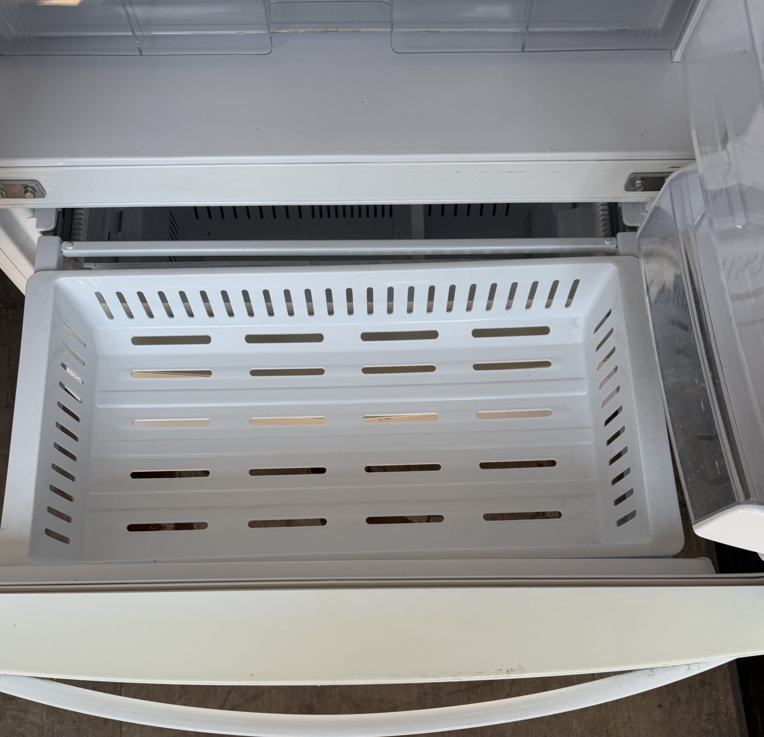 Kenmore refrigerator upper pull-out freezer drawer