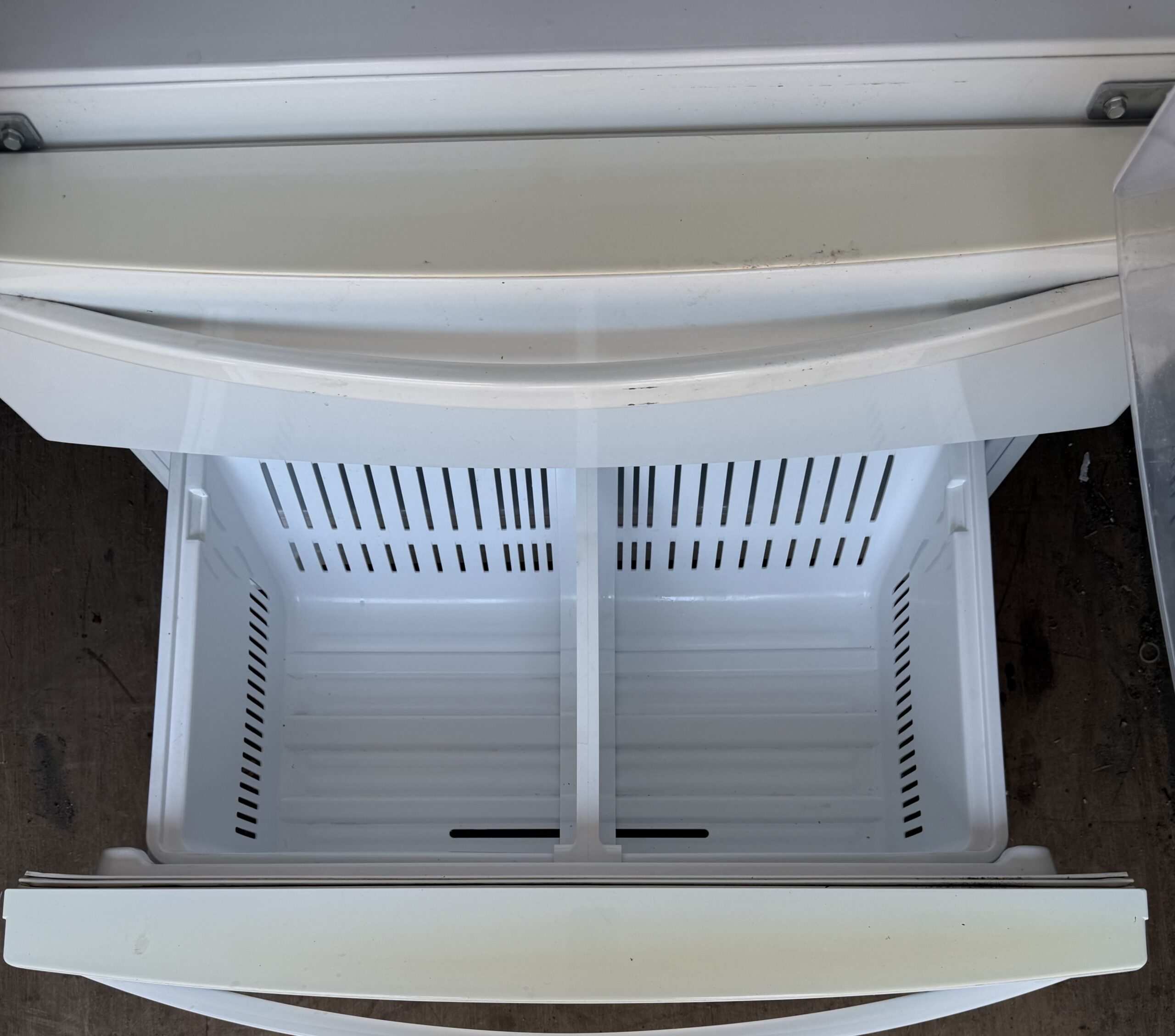Kenmore refrigerator lower freezer drawer