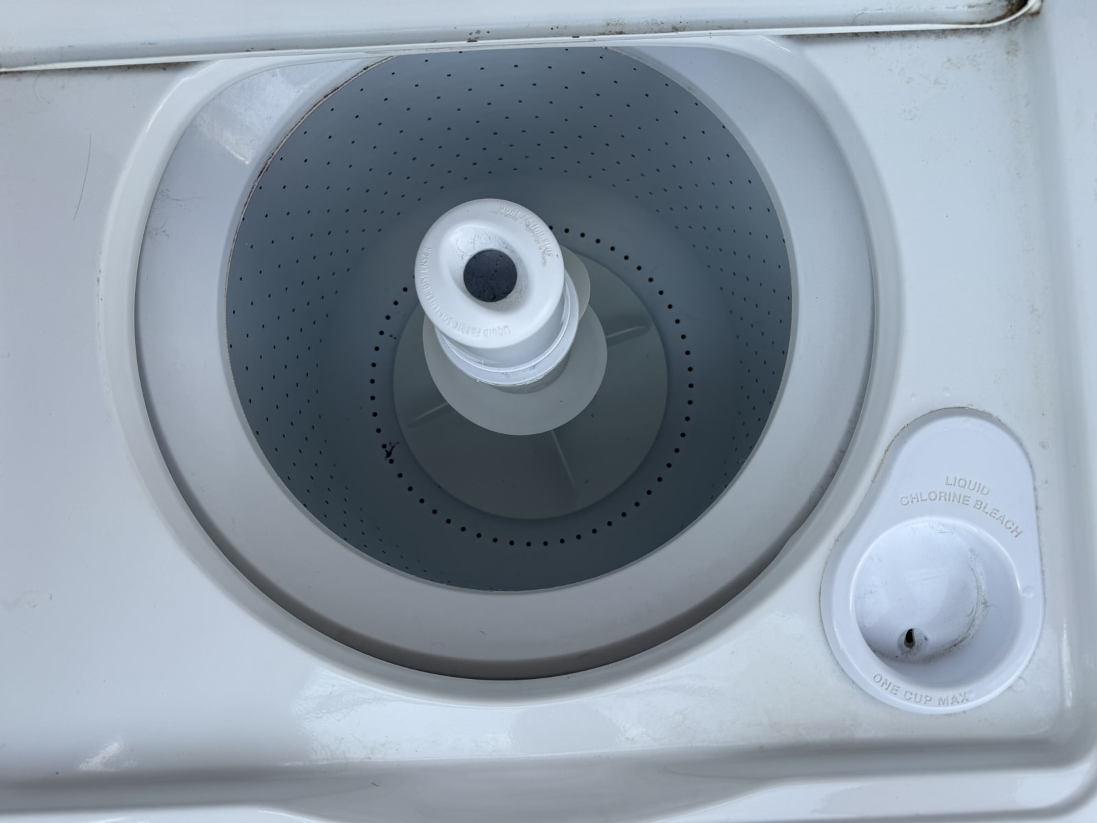 Whirlpool top-load washer stainless wash basket with agitator