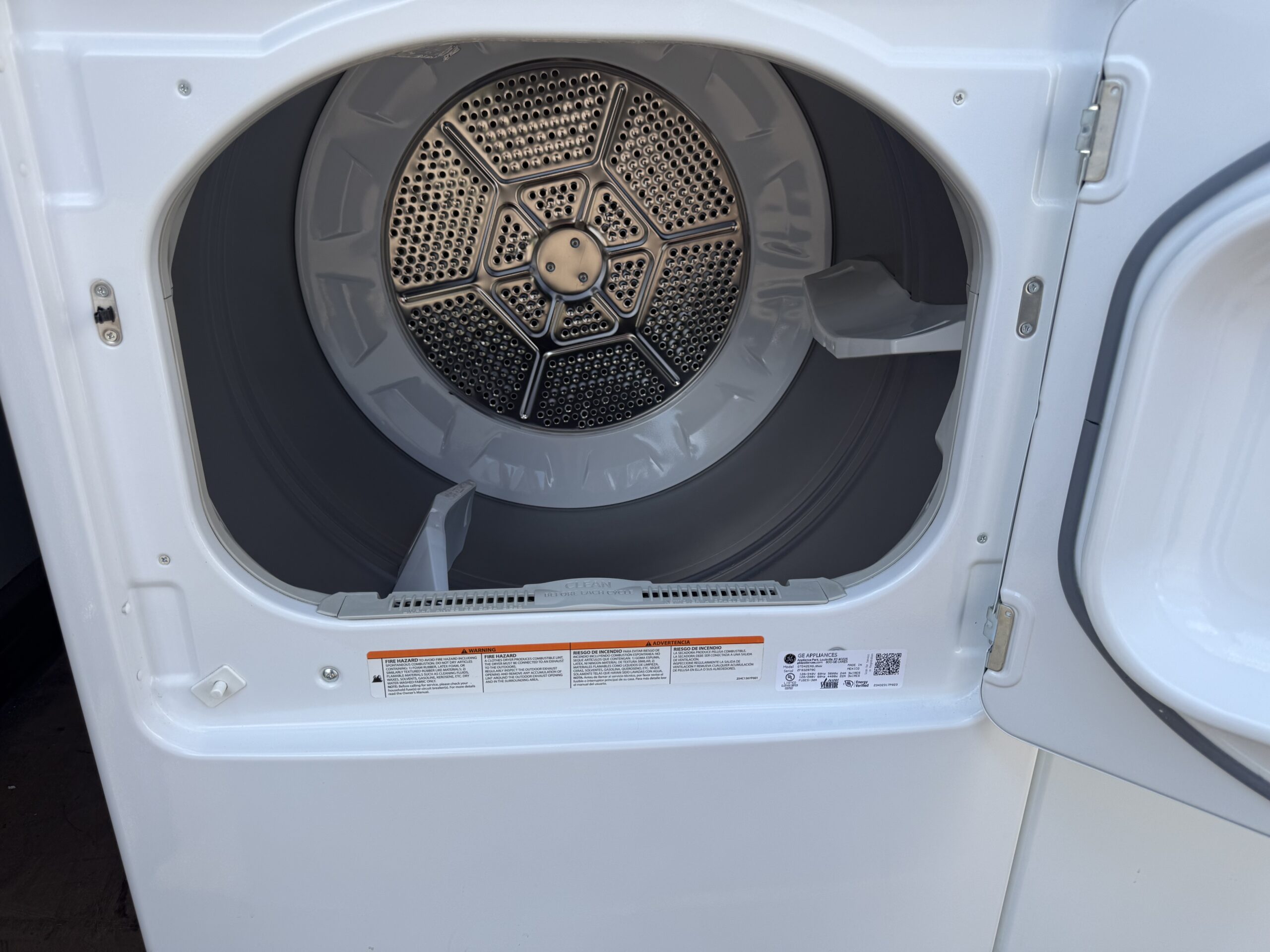GE dryer control panel with cycle dial