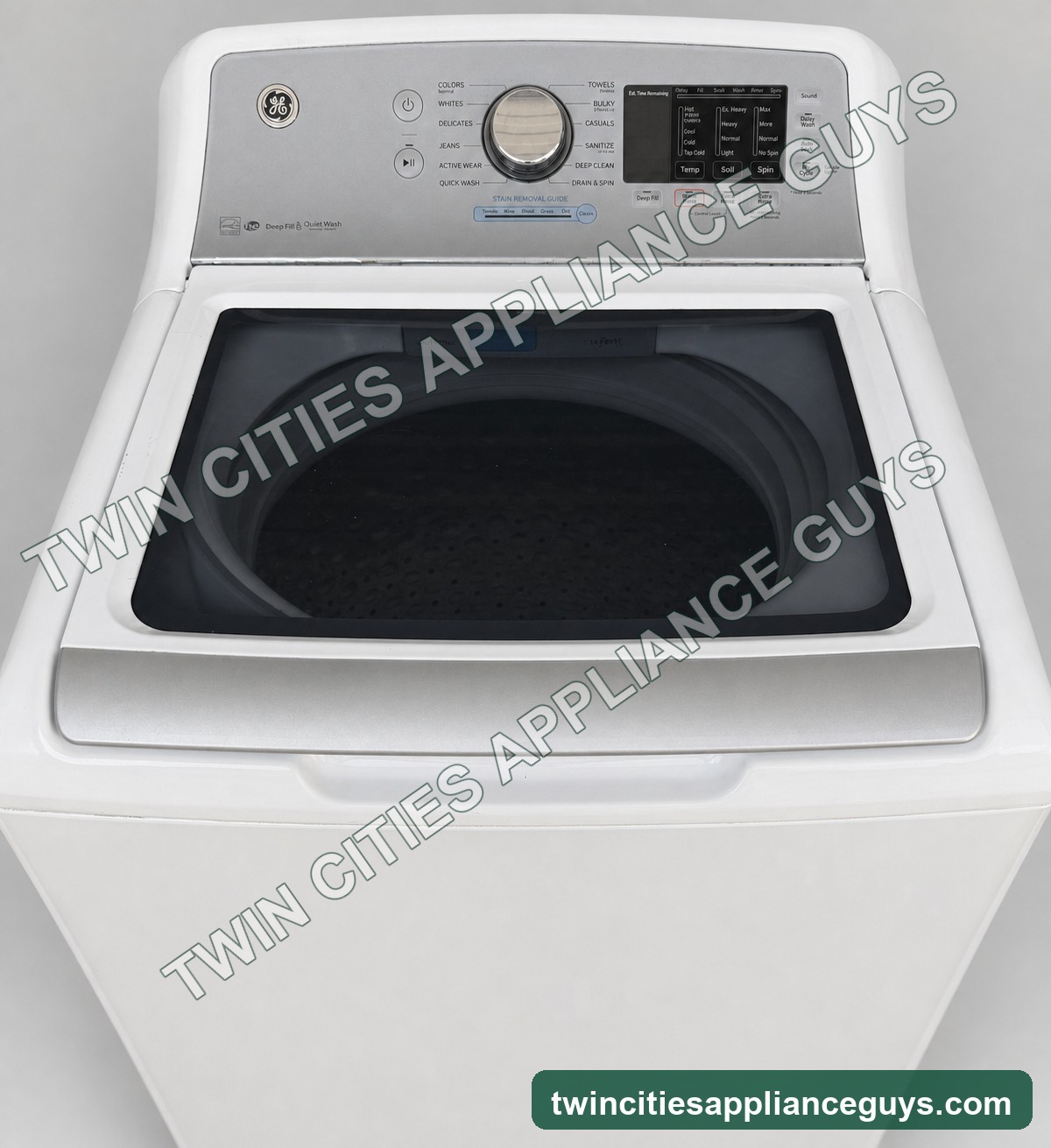 GE top-load washer control panel with cycle selector